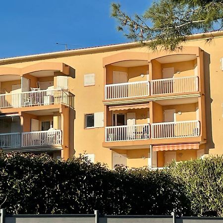 Apartment Newly Renovated Aircond-Wifi-Pool-Sea View-150M To Beaches- Saint Aygulf Exterior foto